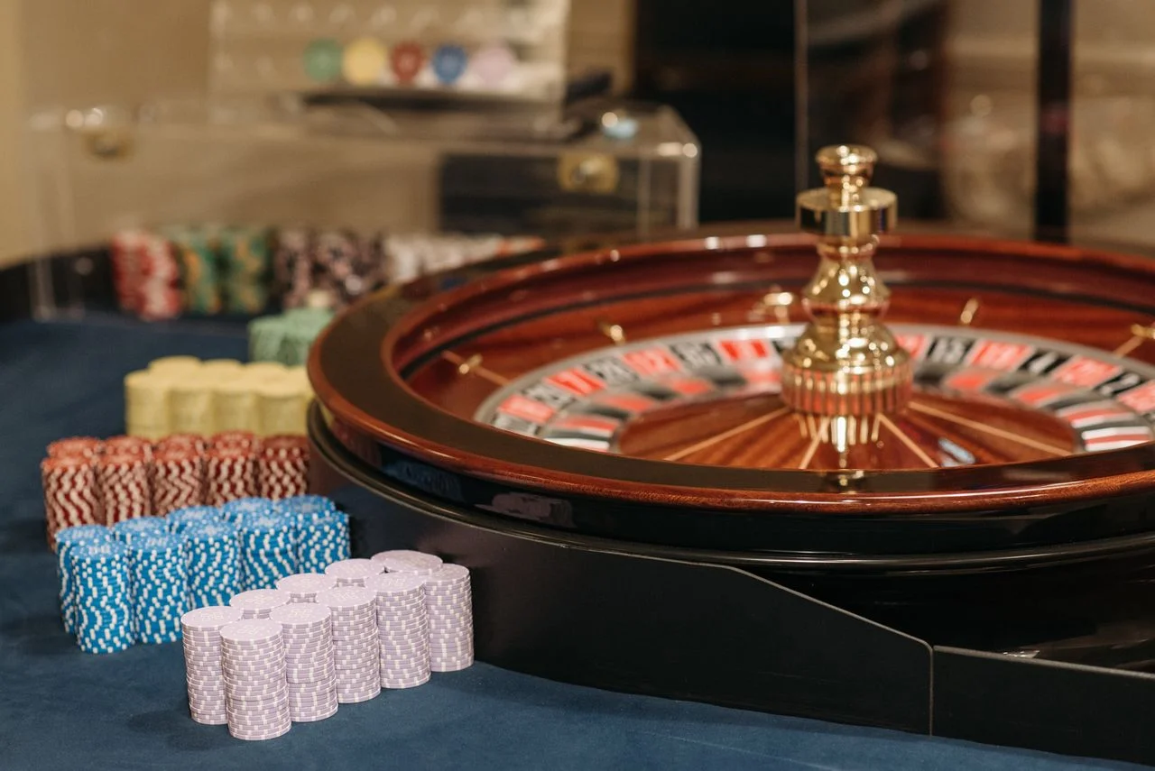 MV88 COM – Kiểm tra luật chơi và chiến thuật card games bạn cần nắm